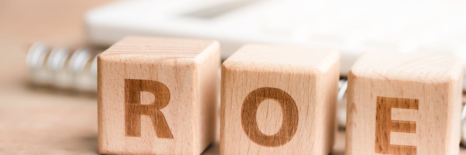 a picture of wooden blocks spelling ROE