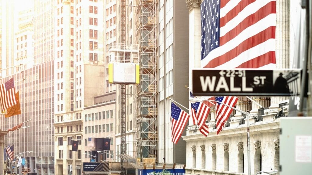 picture of wall street